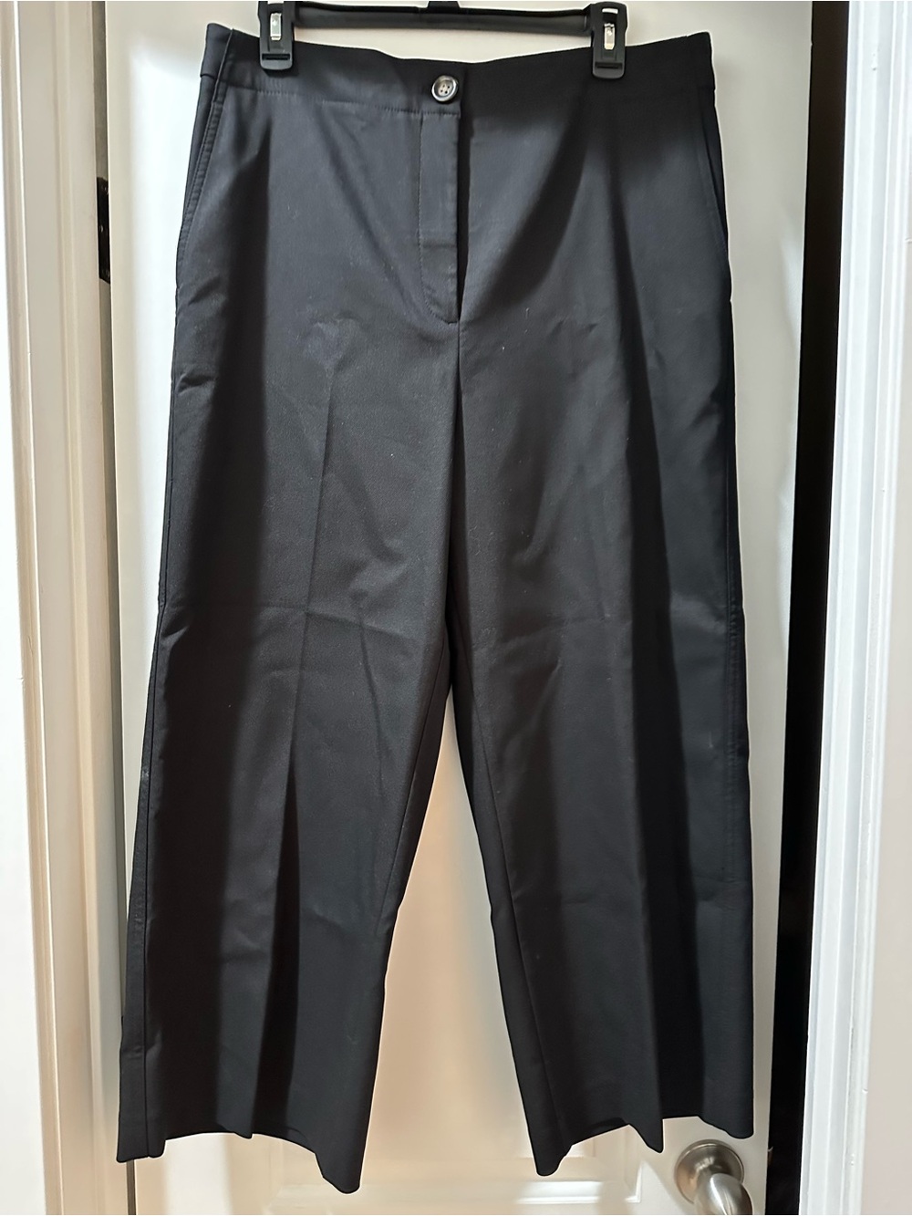 Ann Taylor Black Cropped Wide-Leg Pants